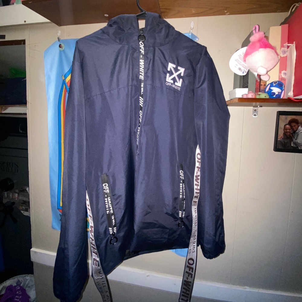 Off White Zip up
